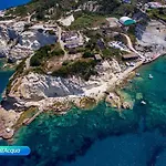 Bluponza - 6 Posti In Zona Mare - App Astrea * Понца