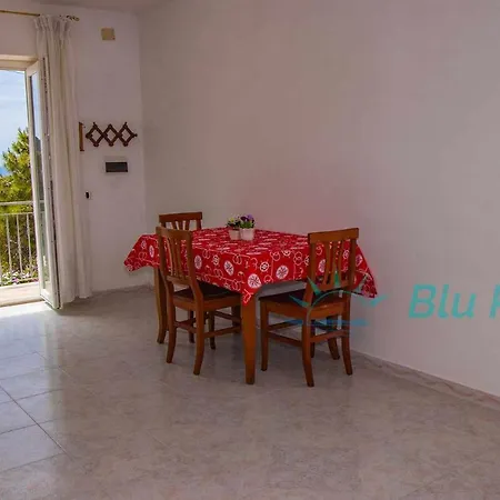 Bluponza - 6 Posti In Zona Mare - App Astrea Апартаменты Понца
