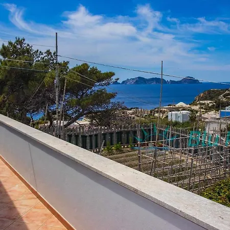 Bluponza - 6 Posti In Zona Mare - App Astrea Апартаменты *