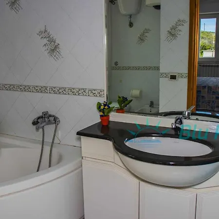 Apartment Bluponza Astrea