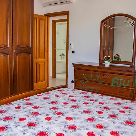 Bluponza - 6 Posti In Zona Mare - App Astrea Apartman