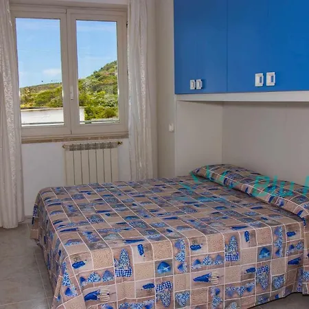 Bluponza - 6 Posti In Zona Mare - App Astrea Lägenhet